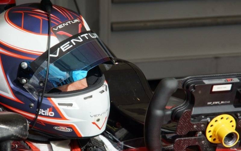 Гран-при "Формулы-1" в Бахрейне впервые в истории пройдет при пустых трибунах