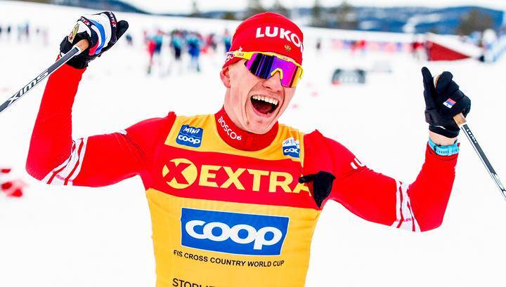 Александр Большунов выиграл лыжный марафон на этапе Кубка мира