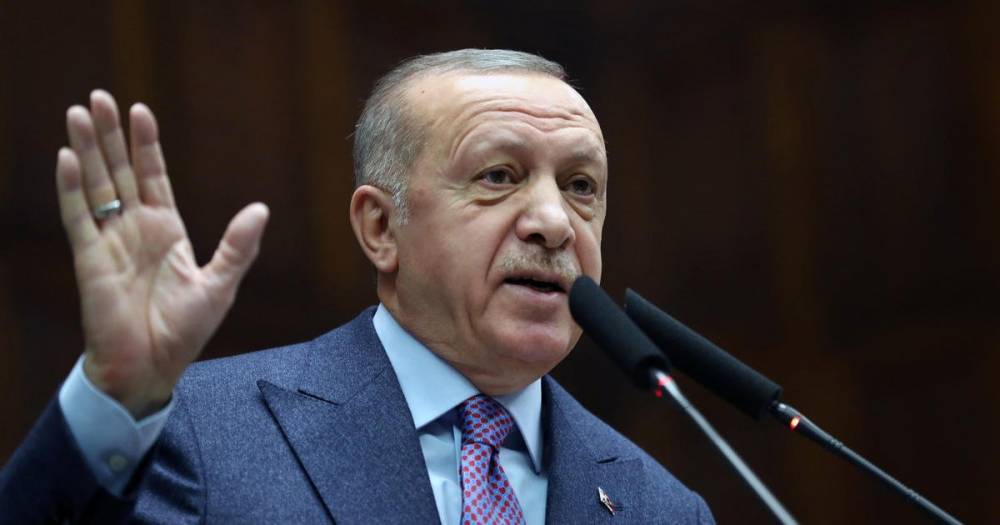 Эрдоган призвал Грецию открыть границу и пустить мигрантов в Европу