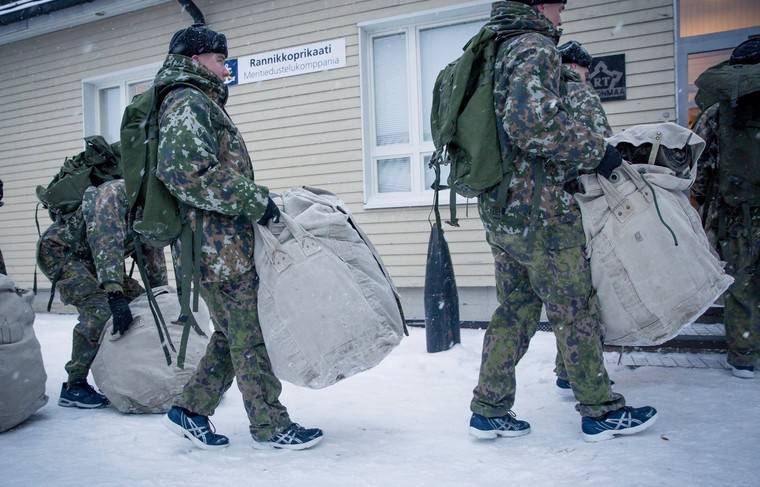 Финские военные отказались от учений НАТО из-за коронавируса