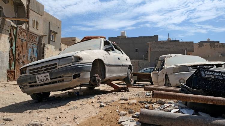 Три автобуса с сирийскими наемниками замечены на юго-востоке Триполи