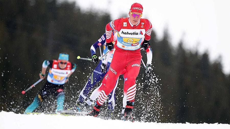 Лыжник Большунов одержал победу на этапе Кубка мира в Норвегии