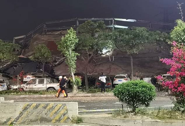 В Китае обрушилось здание отеля, который использовался для карантина: 10 погибших, 23 пропавших без вести