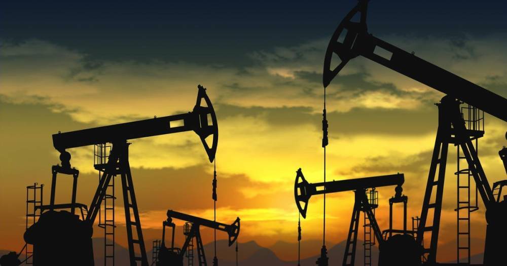 Нефть Brent на старте торгов подешевела на 25%
