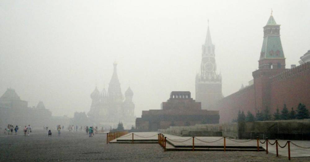 В Москве ввели "желтый" уровень опасности погоды из-за тумана