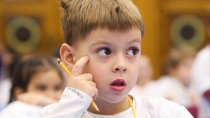 Почему две трети школьников в России не усваивают программу и идут к репетиторам