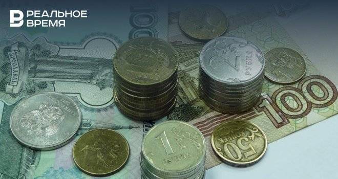 Рубль на международных торгах упал до 72,5 к доллару