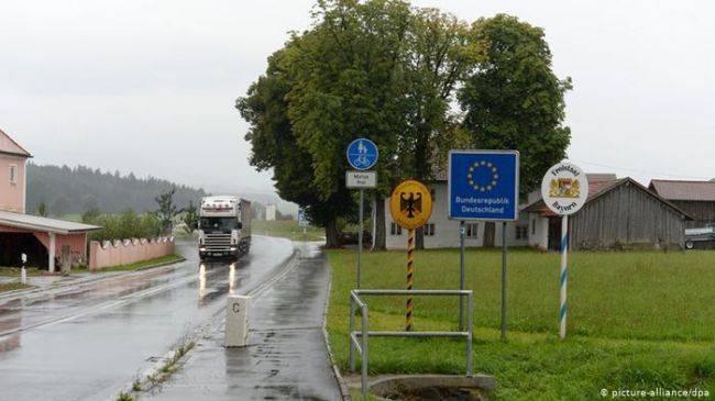Чехия вводит дополнительный контроль на границе с Германией
