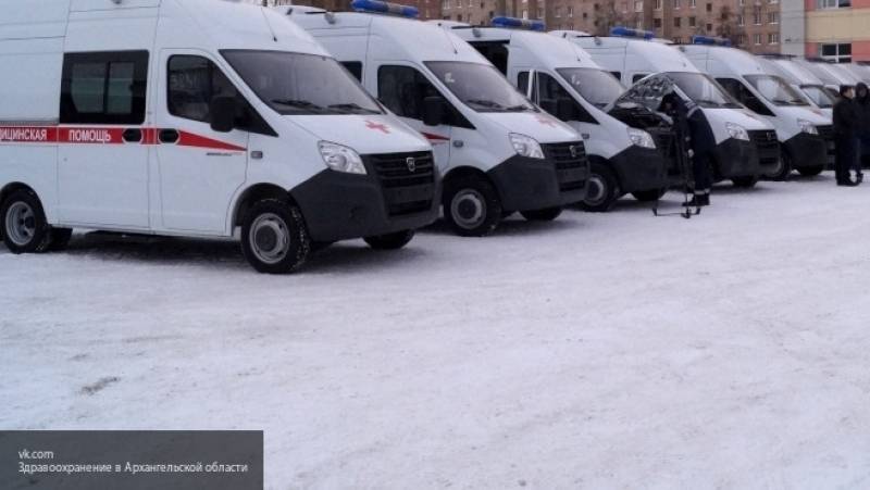 Автомобиль сбил семью из пяти человек под Воронежем, двое погибли