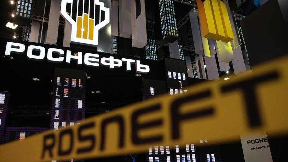 СМИ сообщили о готовности "Роснефти" увеличить добычу с апреля