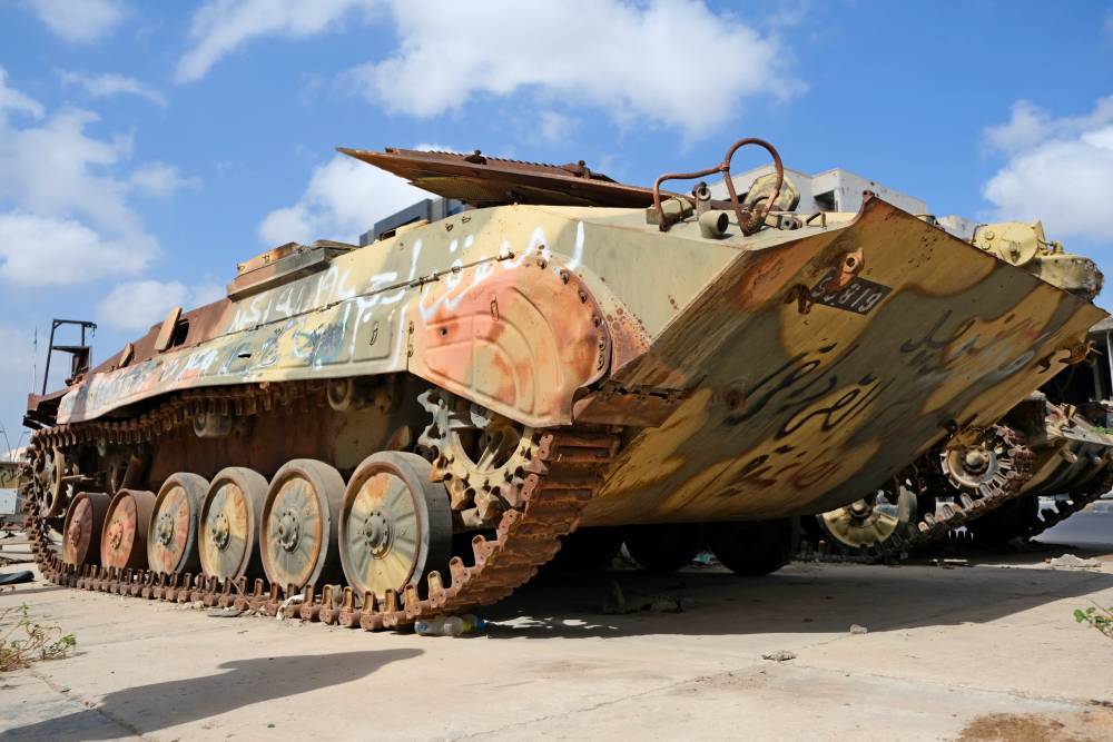 ПНС Ливии применили артиллерию для атаки на позиции ЛНА