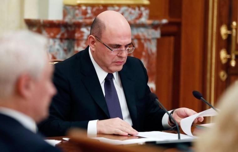 Российский премьер провёл совещание из-за обрушения цен на нефть