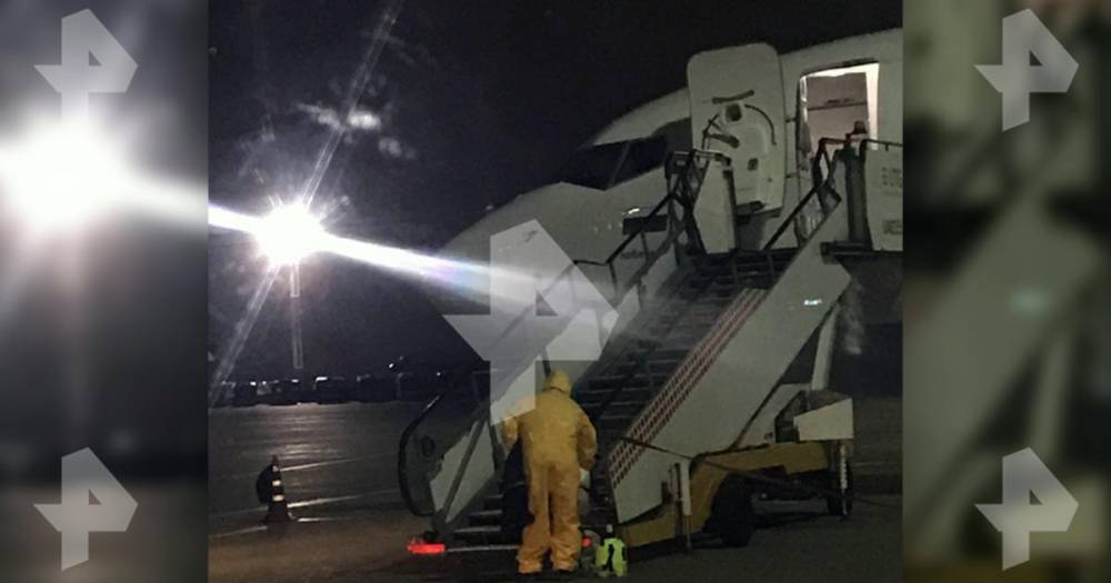 У двух прилетевших из ОАЭ в Москву пассажиров заподозрили коронавирус