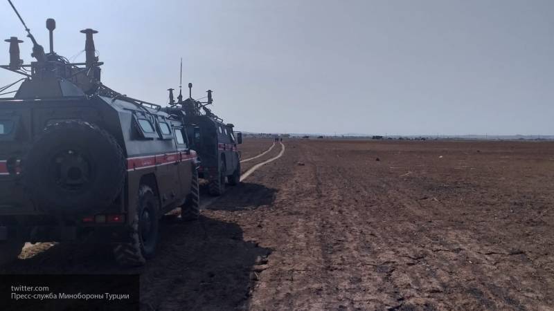 Военная полиция РФ обеспечила безопасный коридор для колонн ВС Турции в сирийском Идлибе