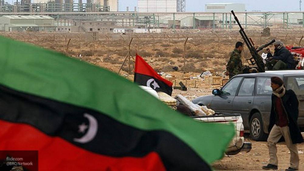 Боевики ПНС артиллерийскими ударами разрушают дома мирных ливийцев