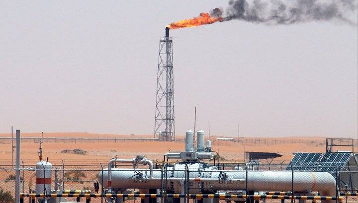 Выход из ситуации на рынке нефти Россия, США и Саудовская Аравия будут искать вместе