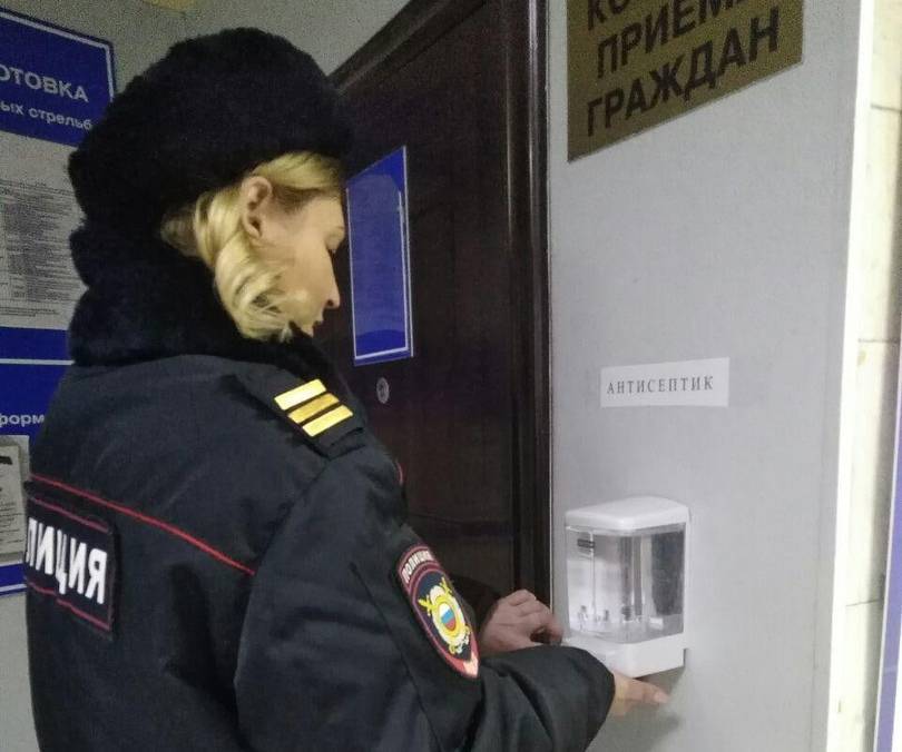 Полиция призвала кузбассовцев оставаться дома