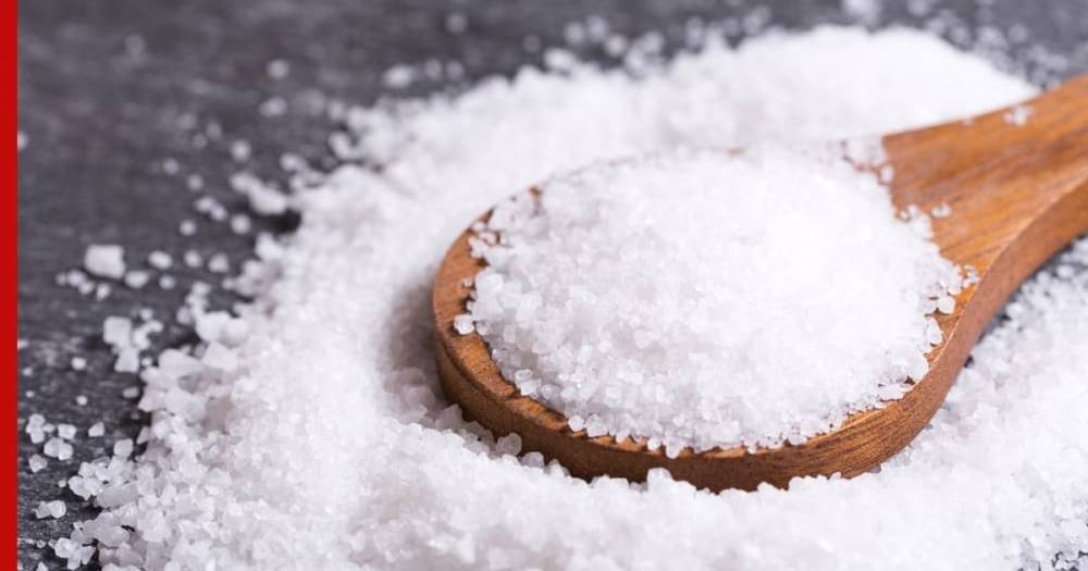 Ученые предупредили любителей соленой пищи о серьезной опасности