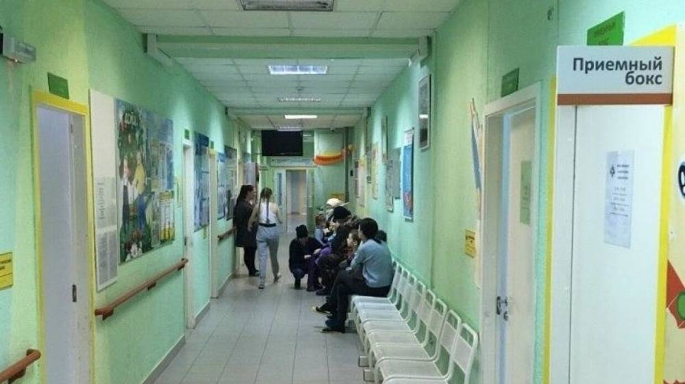 Наличие коронавируса подтвердилось у 50 пациентов Эжвинской больницы