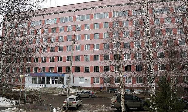 В Сыктывкаре врача заподозрили в заражении коронавирусом более 50 пациентов больницы