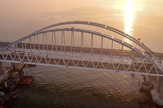 После развёртывания блокпоста на Крымском мосту пункты пропуска на въезде в Севастополь ликвидируют