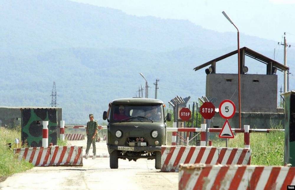 Власти Чечни закрыли границы из-за угрозы распространения коронавируса