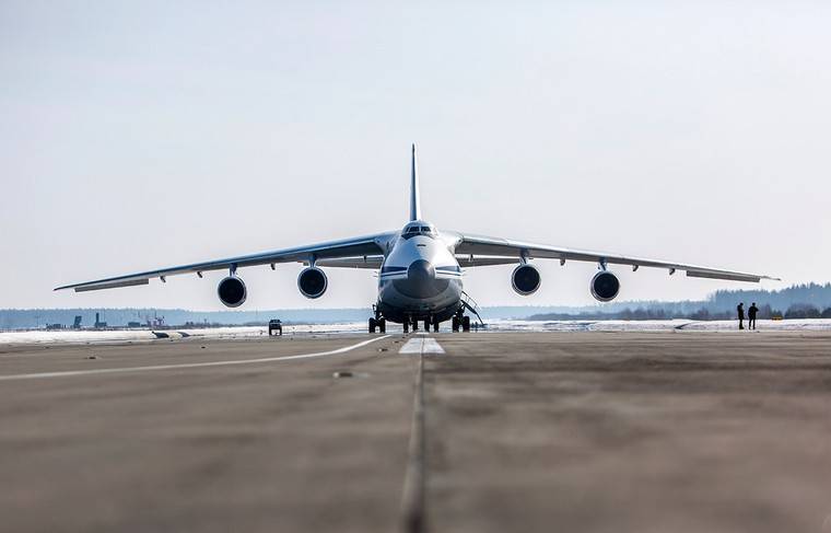 Российский самолёт с гуманитарным грузом прибудет в США вечером 1 апреля