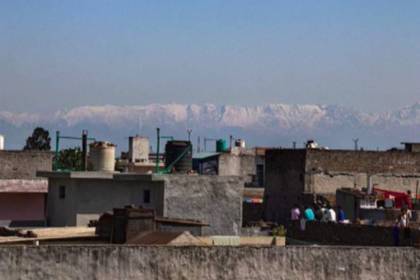 Жители Индии впервые увидели верхушку гор из-за коронавируса