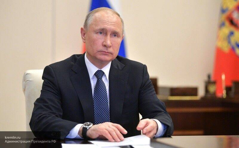 Путин поручил разработать программу дополнительной поддержки регионам