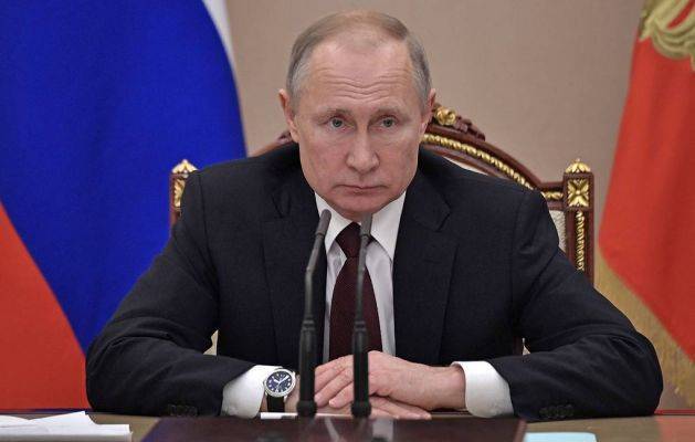 Путин: Подготовить все медучреждения России для борьбы с коронавирусом