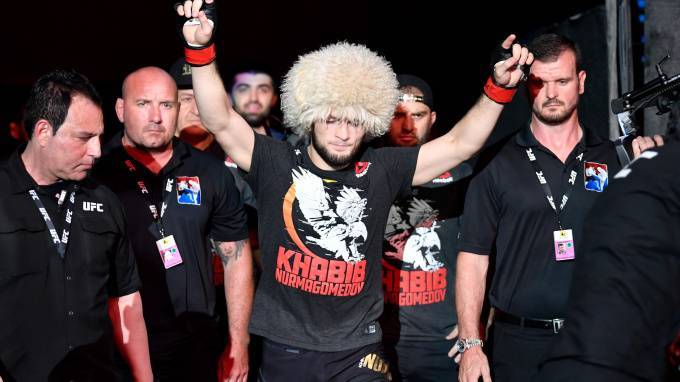 Хабиб Нурмагомедов процитировал одну из глав Корана после новости об отмене UFC 249