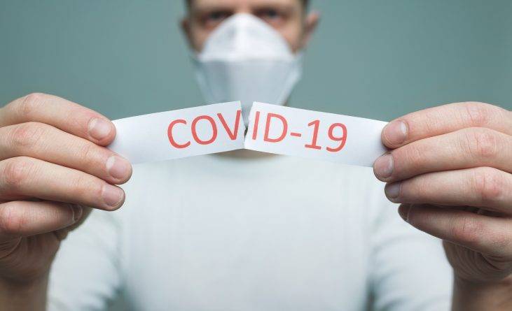 В Нью-Йорке умирают 80% пациентов с COVID-19, подключенных к ИВЛ. Врачи считают, проблема — в настройках аппарата