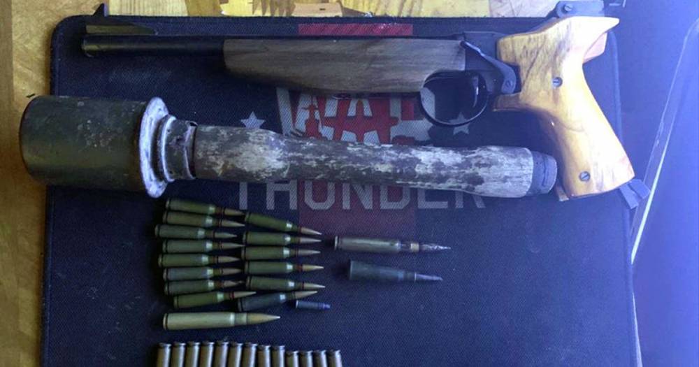 Житель Петербурга хранил дома оружие и 70 боеприпасов