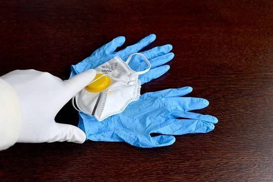 Эксперт предостерёг от ошибок при ношении перчаток для защиты от вирусов