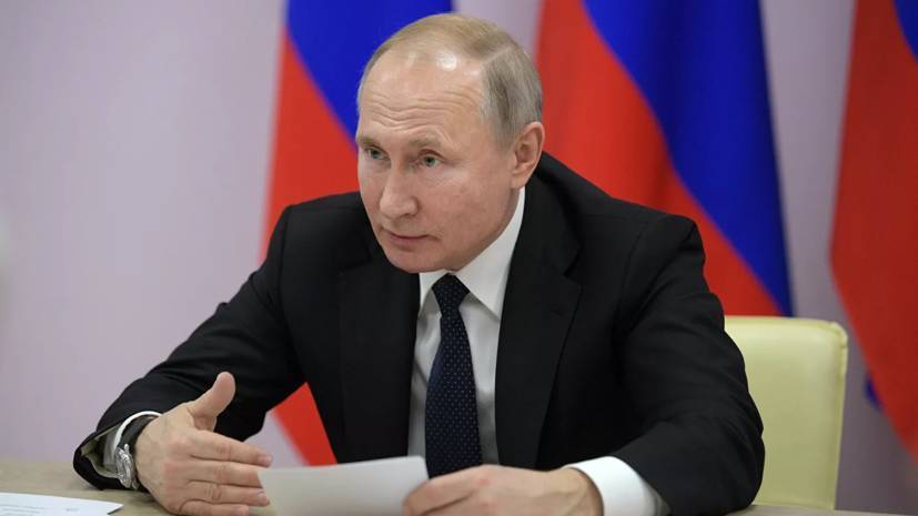 Путин призвал сохранить лидерство России в пилотируемой космонавтике