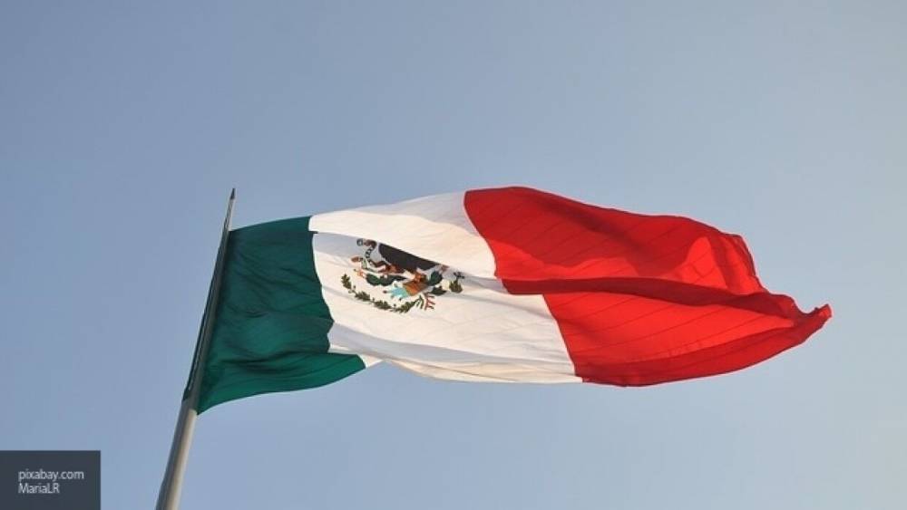 Мексика договорилась с США о сокращении добычи нефти на 100 тыс. баррелей