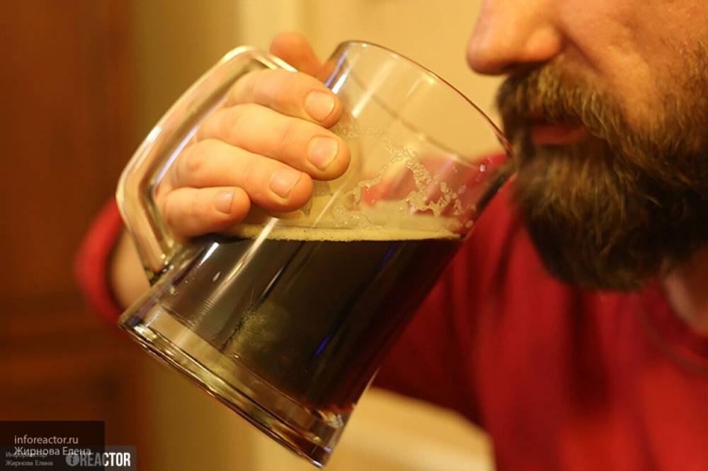 СМИ: запрет на продажу разливного пива вводят в регионах России из-за коронавируса