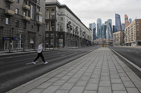 Власти Москвы приостанавливают заключение контрактов на любые закупки, кроме неотложных