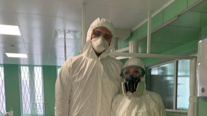В Смольном подготовили проект о доплатах врачам за борьбу с коронавирусом
