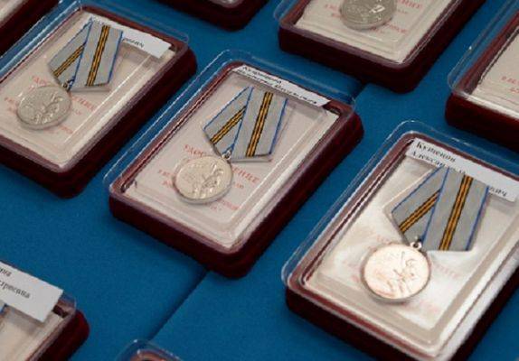 В Нью-Йорке ветеранам вручили медали в честь 75-летия Победы