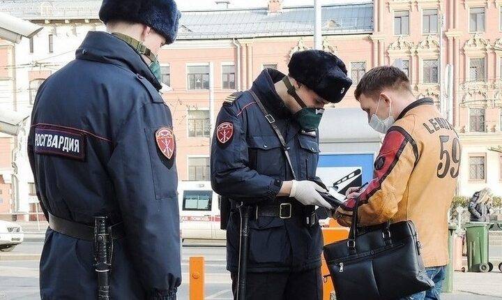 В Подмосковье введут режим пропусков и усилят патрули полиции