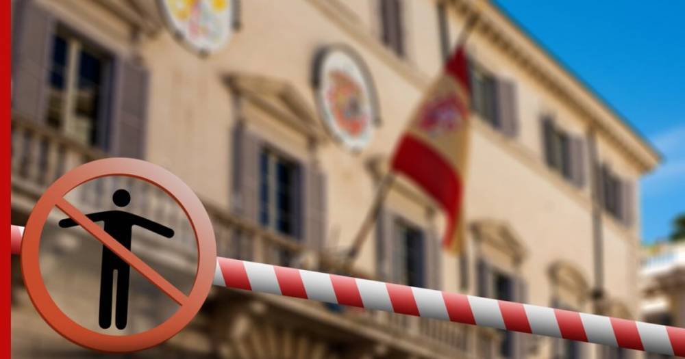 Ограничения доступа в Испанию по суше продлены до 25 апреля