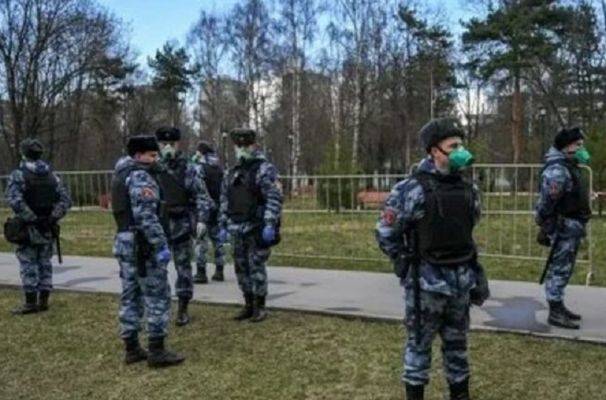 Полиция взяла под контроль въезды в Москву, в самом городе усилены патрули