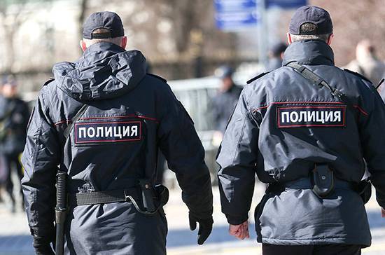 СМИ: полиция усиливает патрулирование Москвы для выявления нарушителей самоизоляции
