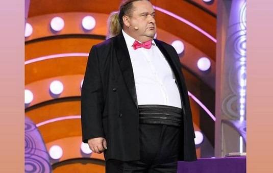 Актер шоу Петросяна рассказал, как похудел на 35 килограммов