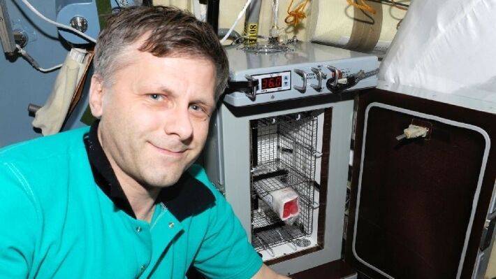 Космонавт Андрей Борисенко: на орбите я скучал по душу и сырникам