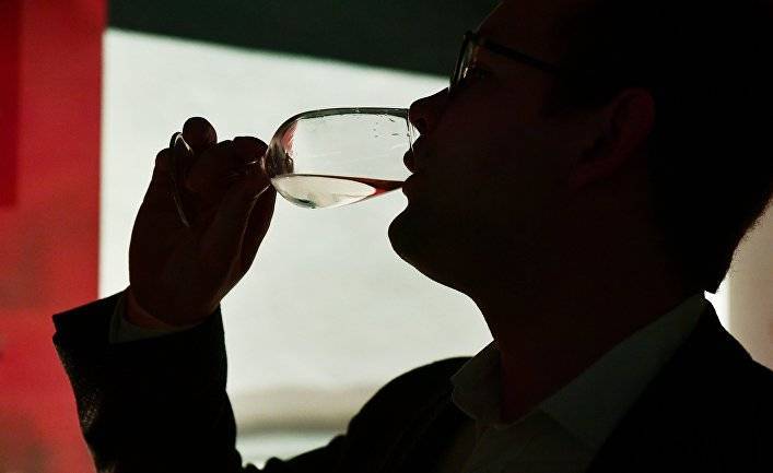 The Telegraph (Великобритания): что алкоголь делает с вашим телом, если вам уже за 40