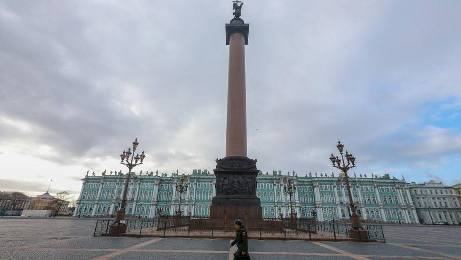 "На улице почти никого": Петербург обошел Москву по дисциплине горожан