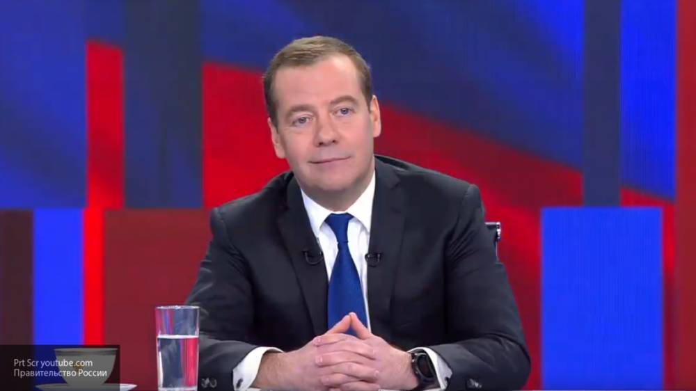Медведев сообщил о лидирующей позиции РФ в области космонавтики