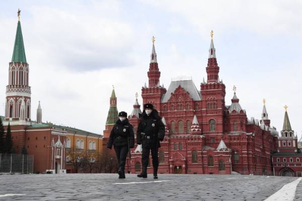В Москве составили 1358 протоколов за нарушение социальной дистанции